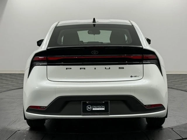 2026 Toyota Prius 5th Gen - Image 8 of 12