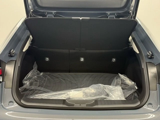 2026 Toyota Prius 5th Gen - Image 11 of 12