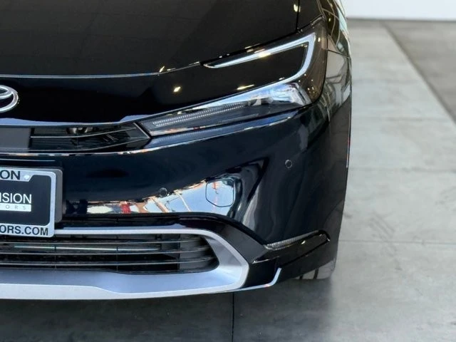 2026 Toyota Prius 5th Gen - Image 5 of 12
