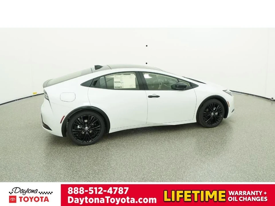 2026 Toyota Prius 5th Gen - Image 10 of 12