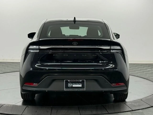 2026 Toyota Prius 5th Gen - Image 8 of 12