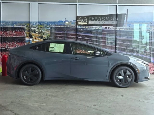 2026 Toyota Prius 5th Gen - Image 3 of 12