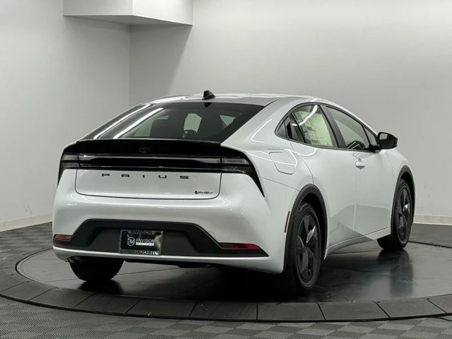 2026 Toyota Prius 5th Gen - Image 6 of 12