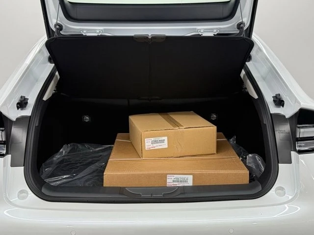 2026 Toyota Prius 5th Gen - Image 11 of 12