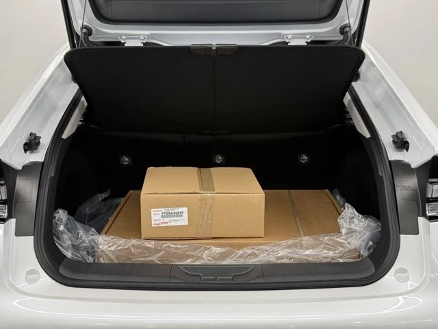 2026 Toyota Prius 5th Gen - Image 11 of 12