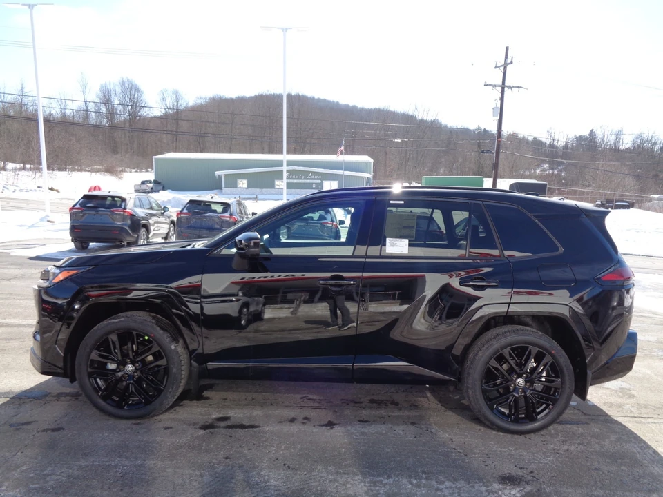 2026 Toyota RAV4 5th Gen - Image 7 of 21