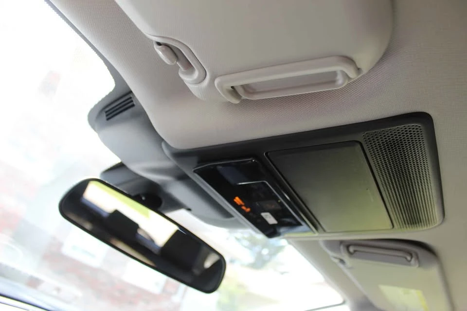 2026 Toyota RAV4 5th Gen - Image 15 of 20
