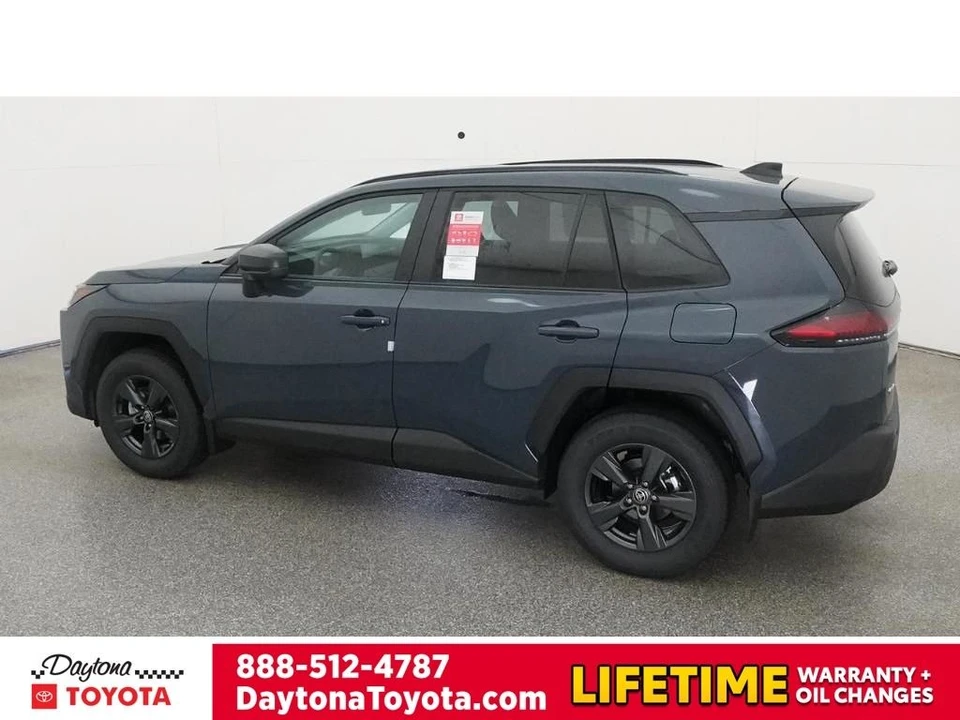 2026 Toyota RAV4 5th Gen - Image 4 of 12