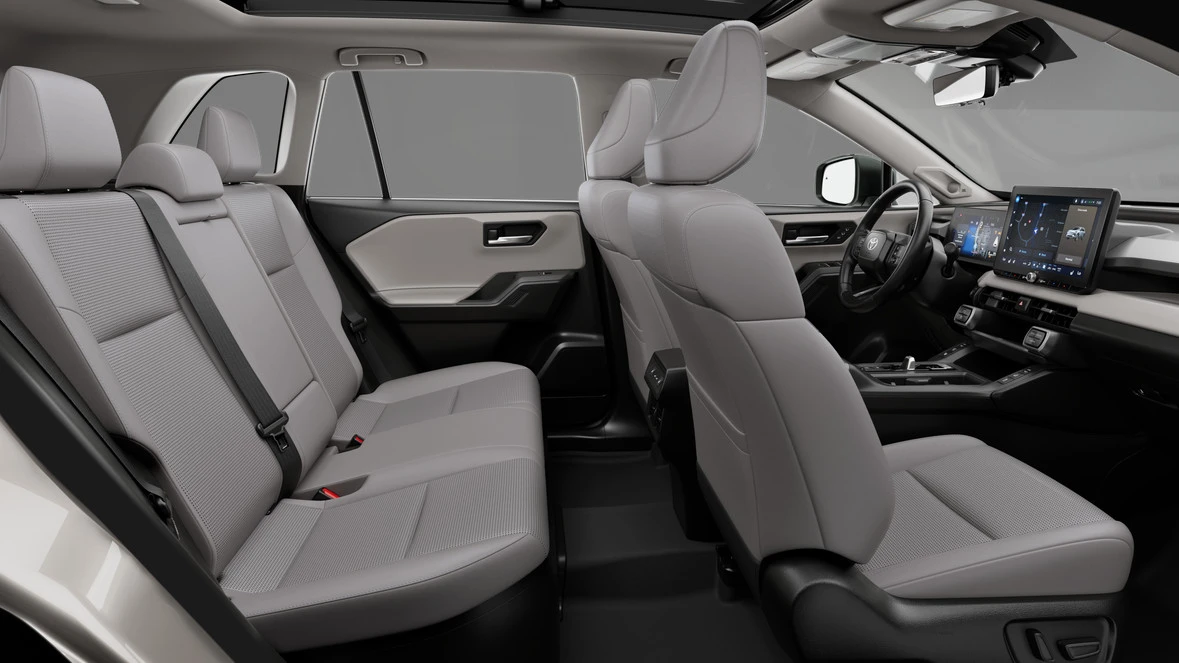 2026 Toyota RAV4 5th Gen - Image 7 of 8