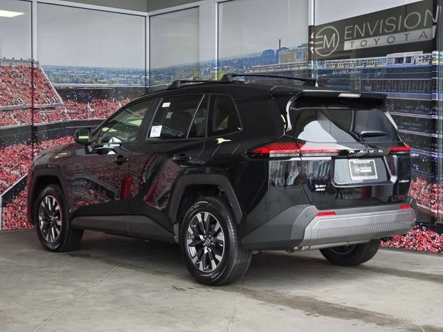 2026 Toyota RAV4 5th Gen - Image 5 of 12