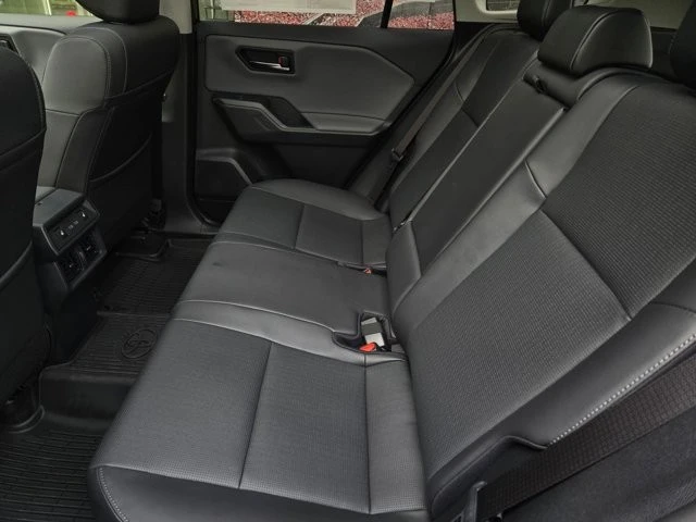 2026 Toyota RAV4 5th Gen - Image 8 of 12