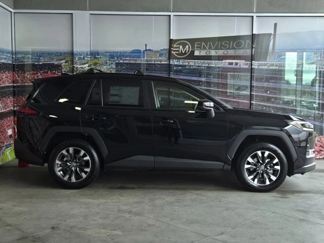 2026 Toyota RAV4 5th Gen - Image 3 of 12