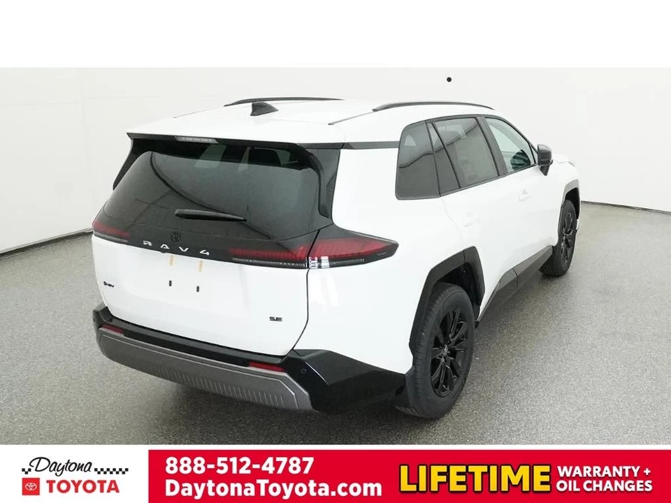 2026 Toyota RAV4 5th Gen - Image 8 of 12