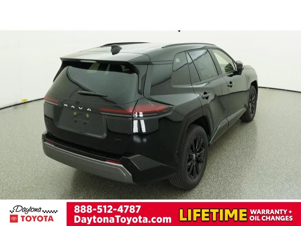 2026 Toyota RAV4 5th Gen - Image 8 of 12