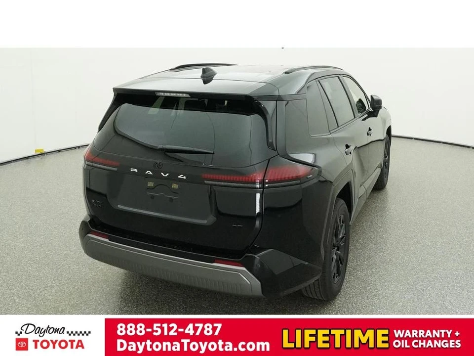 2026 Toyota RAV4 5th Gen - Image 8 of 12