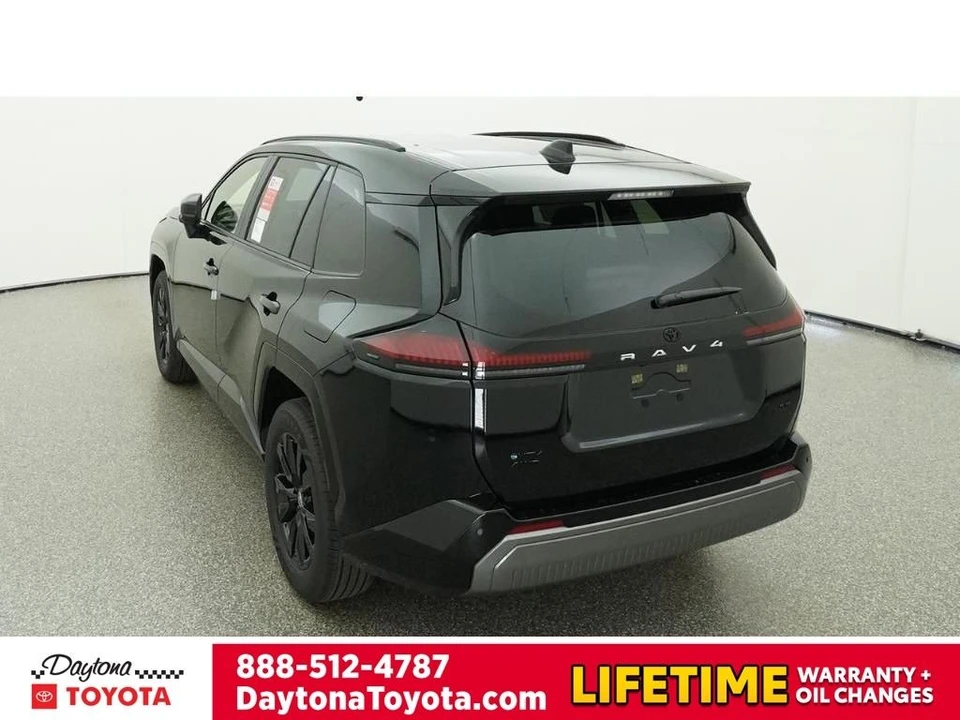 2026 Toyota RAV4 5th Gen - Image 6 of 12