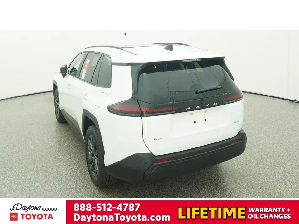 2026 Toyota RAV4 5th Gen - Image 6 of 12