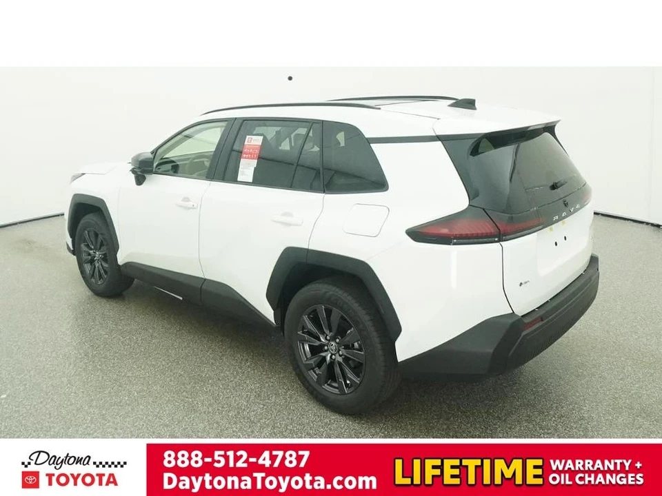 2026 Toyota RAV4 5th Gen - Image 5 of 12
