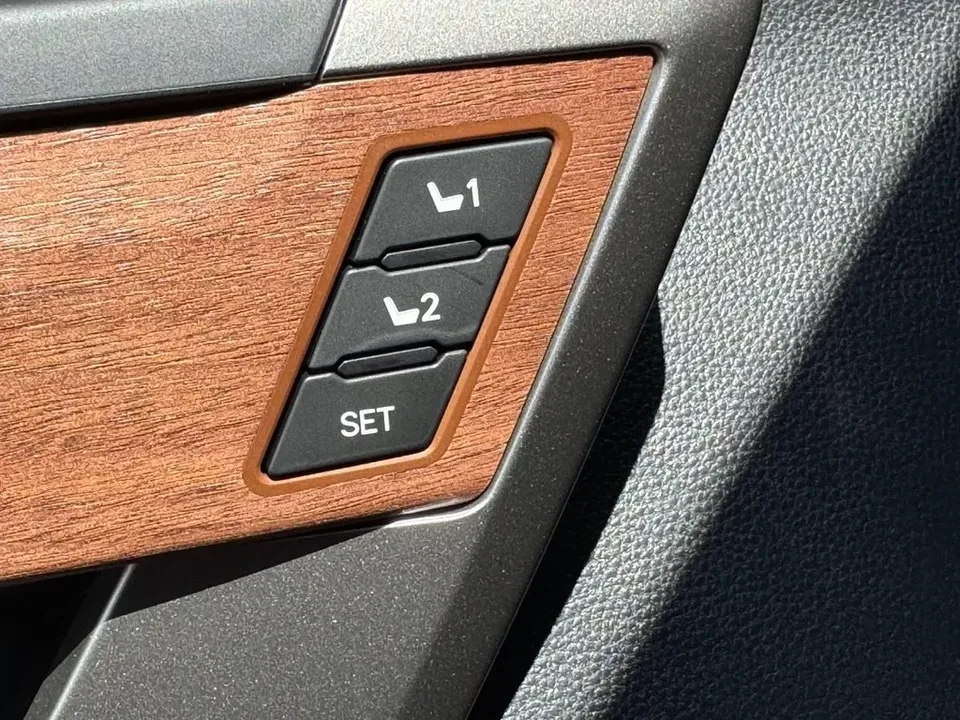 2026 Toyota Sequoia 3rd Gen - Image 14 of 19
