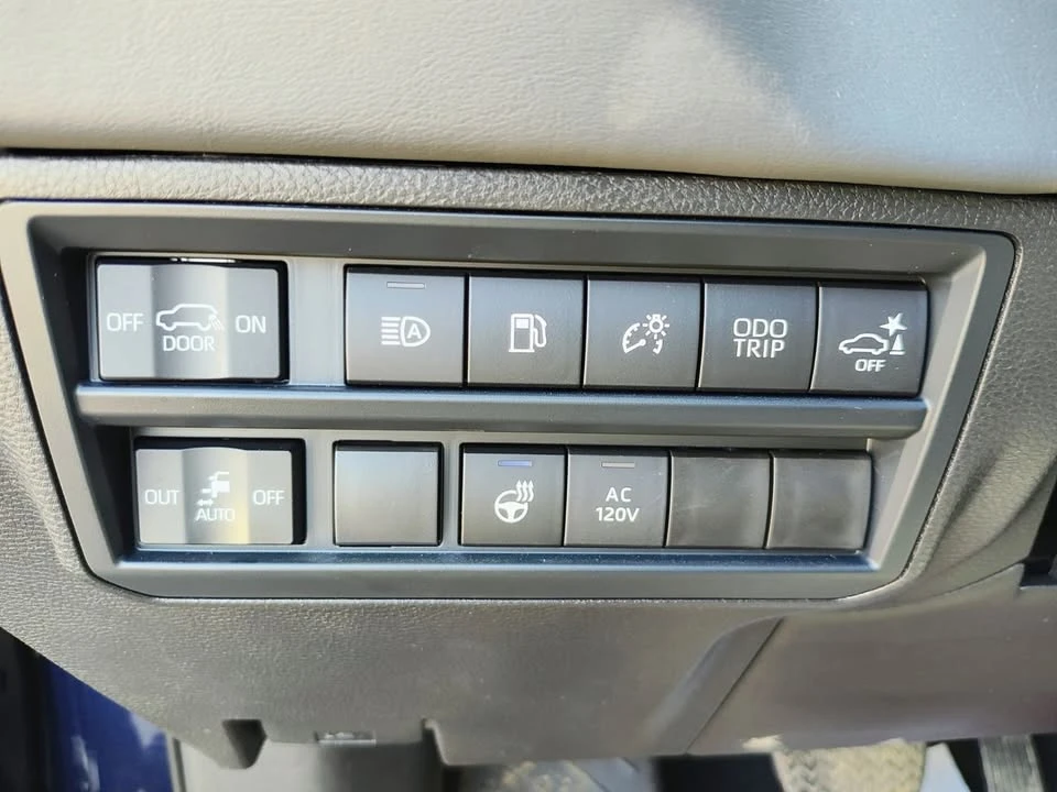 2026 Toyota Sequoia 3rd Gen - Image 19 of 20
