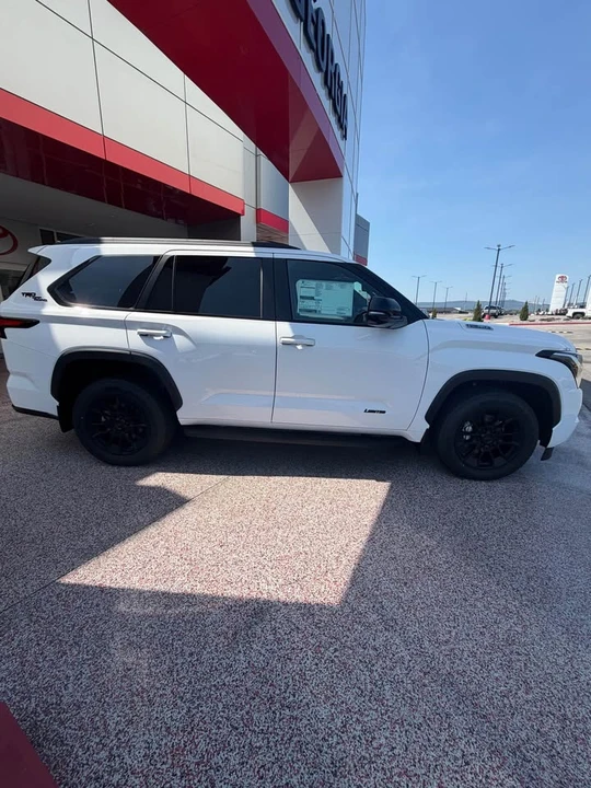 2026 Toyota Sequoia 3rd Gen - Image 4 of 18