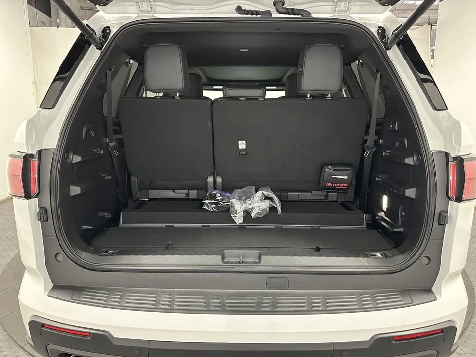 2026 Toyota Sequoia 3rd Gen - Image 13 of 15