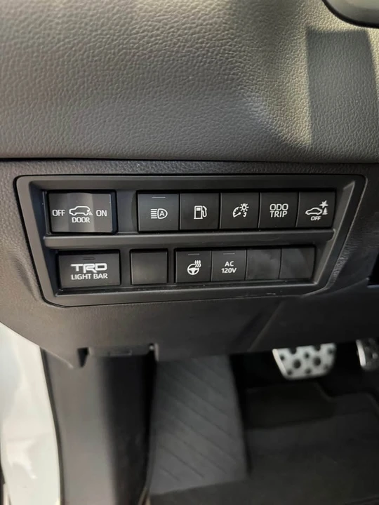 2026 Toyota Sequoia 3rd Gen - Image 9 of 14
