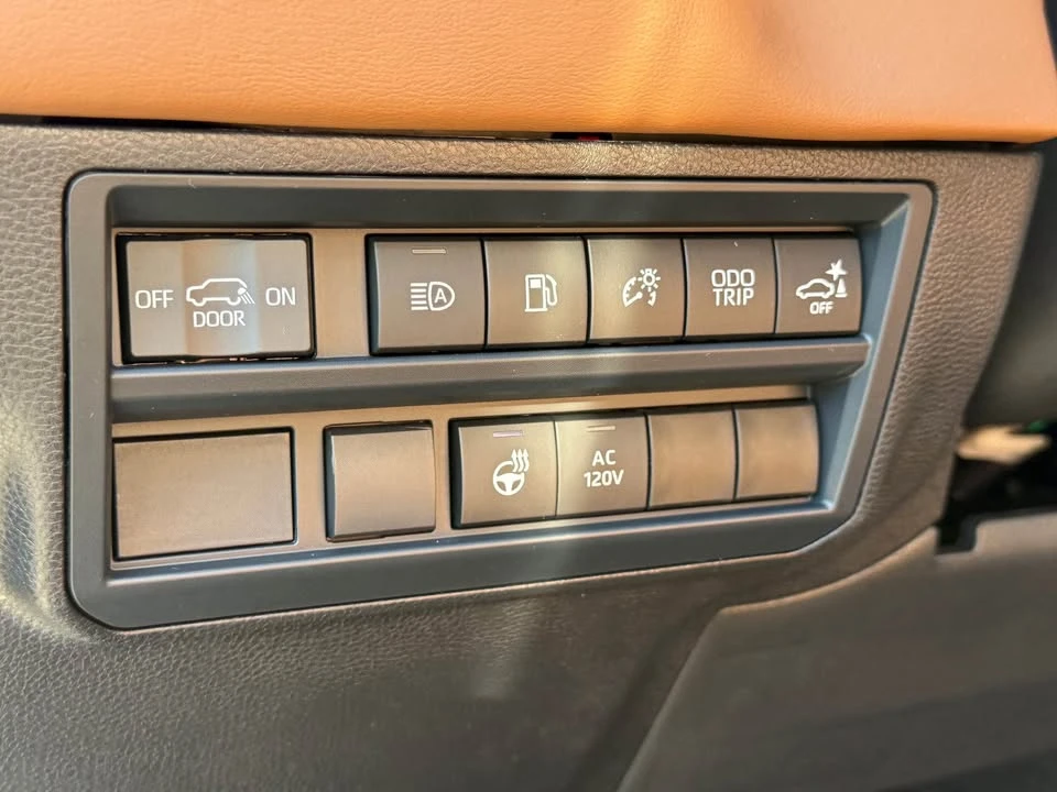 2026 Toyota Sequoia 3rd Gen - Image 16 of 20