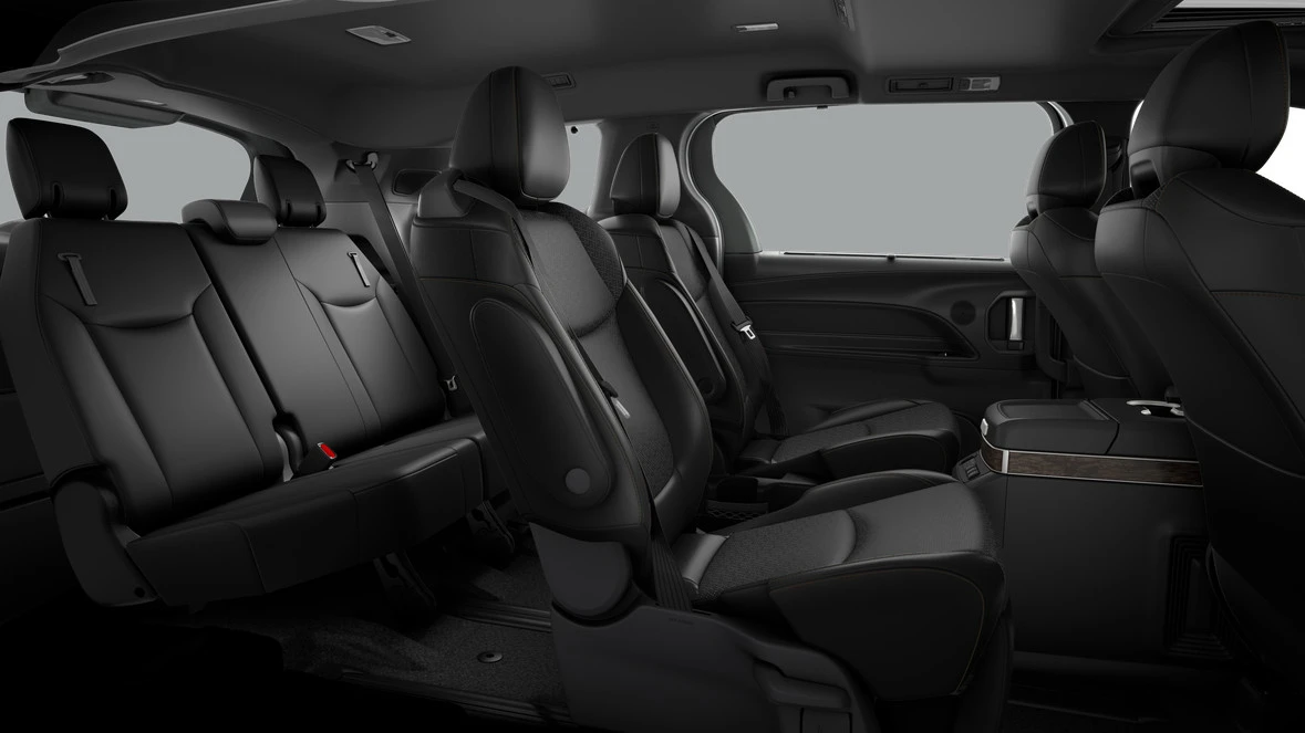 2026 Toyota Sienna 4th Gen - Image 7 of 8