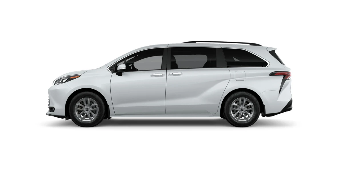 2026 Toyota Sienna 4th Gen - Image 3 of 8