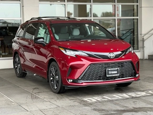 2026 Toyota Sienna 4th Gen - Image 6 of 12