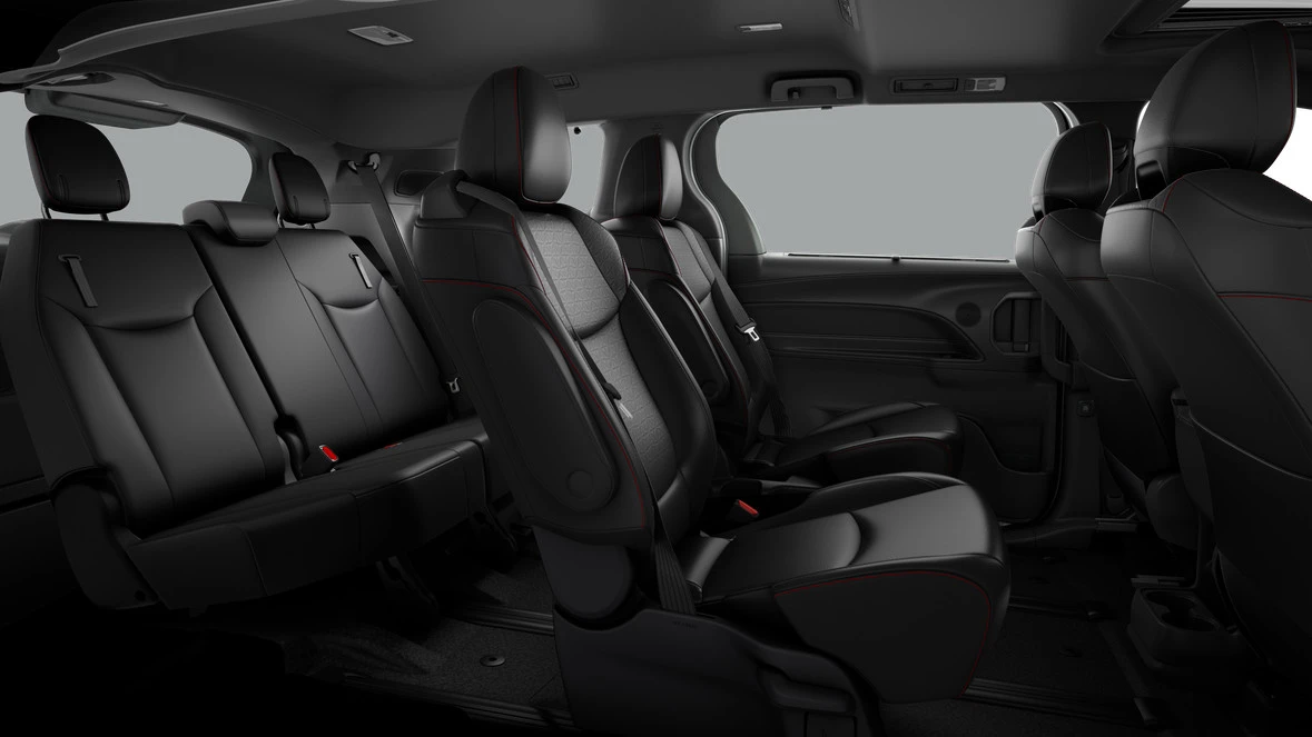 2026 Toyota Sienna 4th Gen - Image 7 of 8