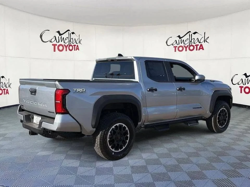2026 Toyota Tacoma 4th Gen - Image 7 of 18