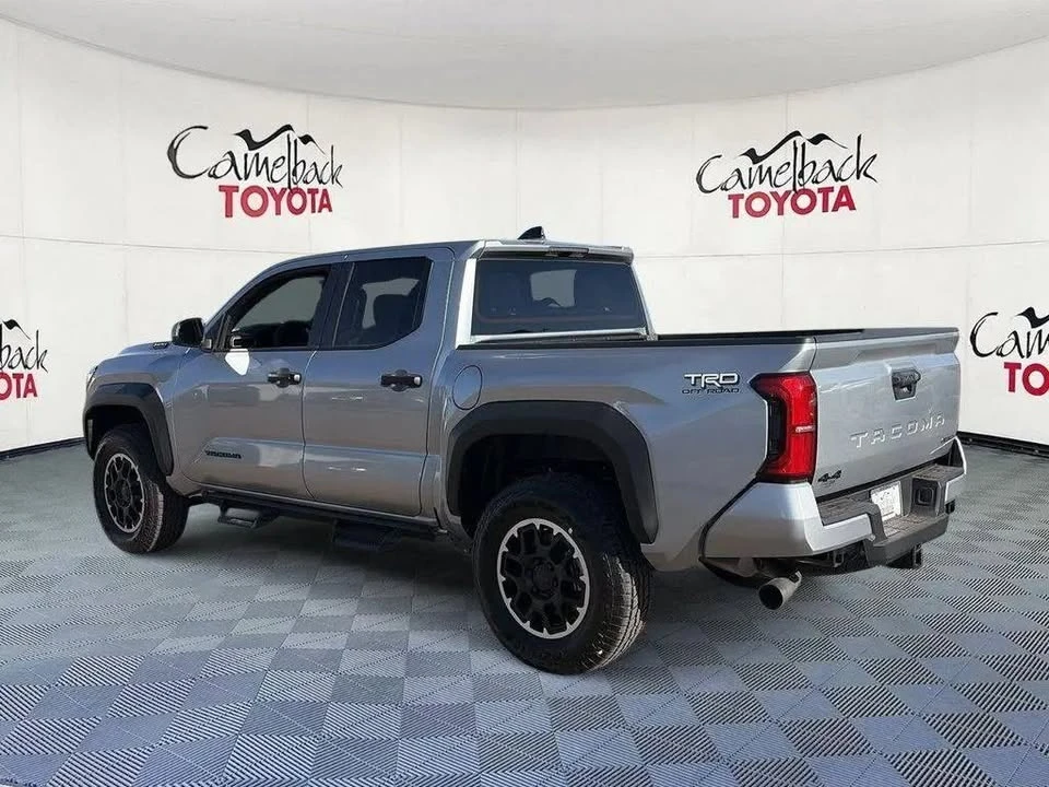 2026 Toyota Tacoma 4th Gen - Image 5 of 18