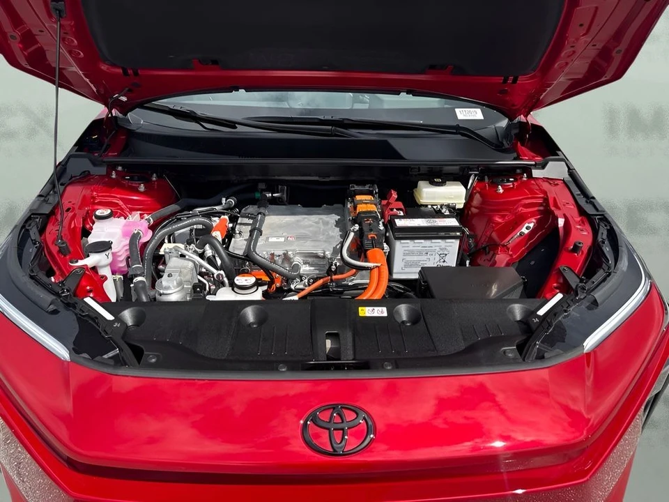 2026 Toyota - Image 20 of 23