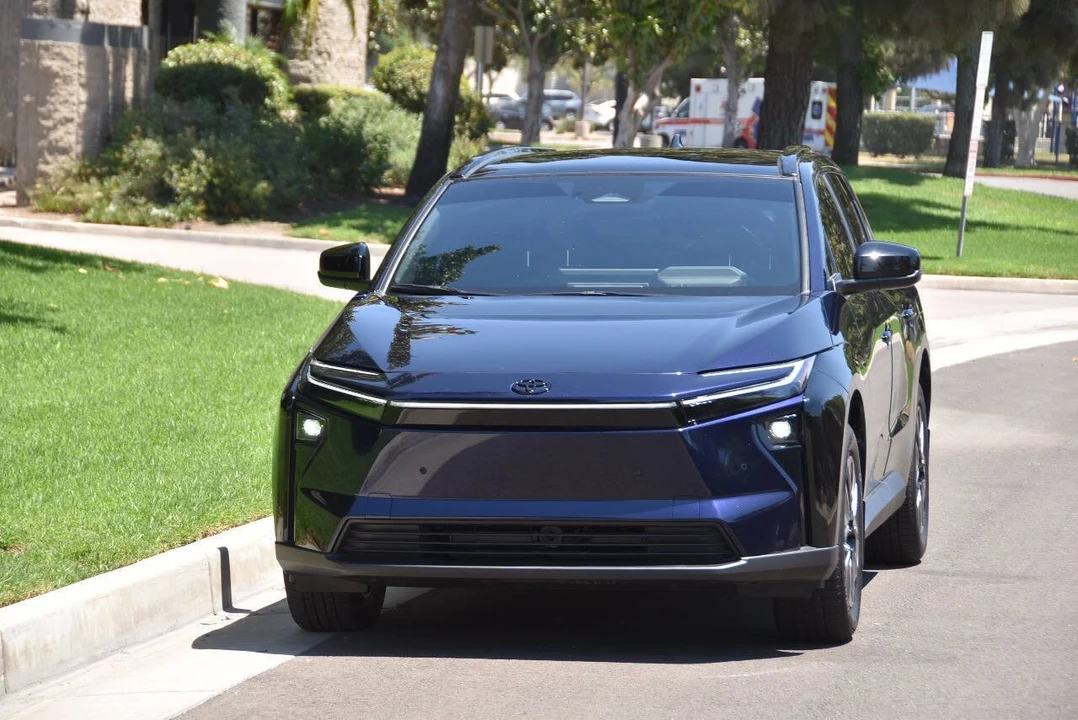 2026 Toyota - Image 12 of 31