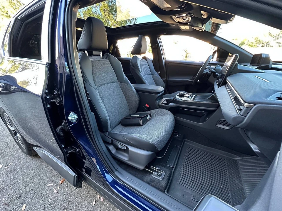 2026 Toyota - Image 16 of 31