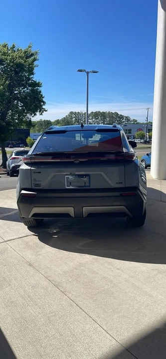 2026 Toyota C-HR - Image 10 of 15