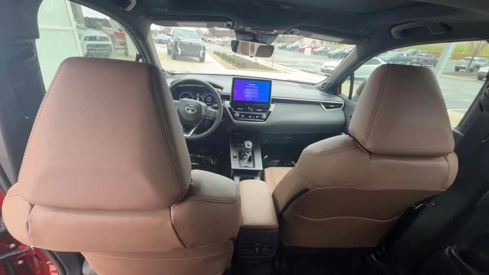 2026 Toyota Corolla Cross - Image 6 of 11