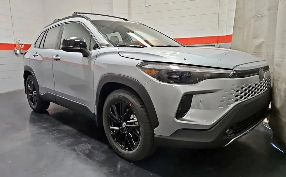 2026 Toyota Corolla Cross - Image 1 of 8