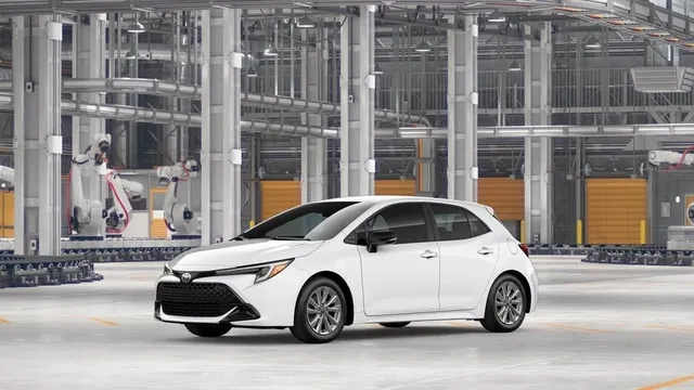 2026 Toyota Corolla 12th Gen - Image 2 of 20