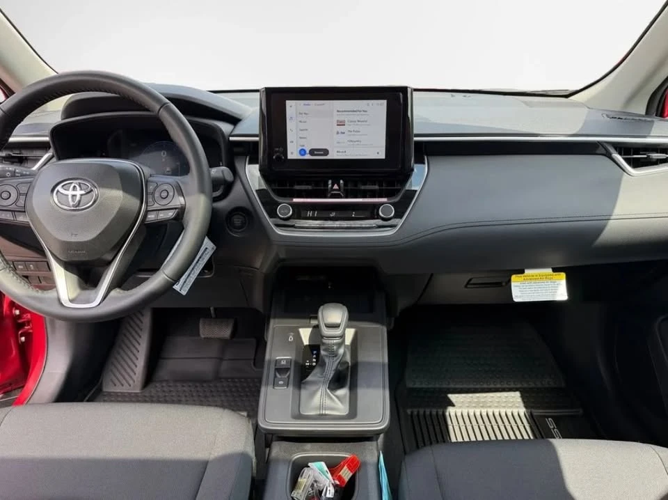 2026 Toyota Corolla Cross - Image 2 of 5