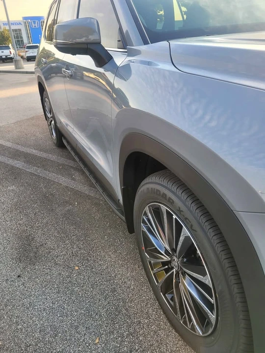 2026 Toyota Highlander - Image 3 of 13