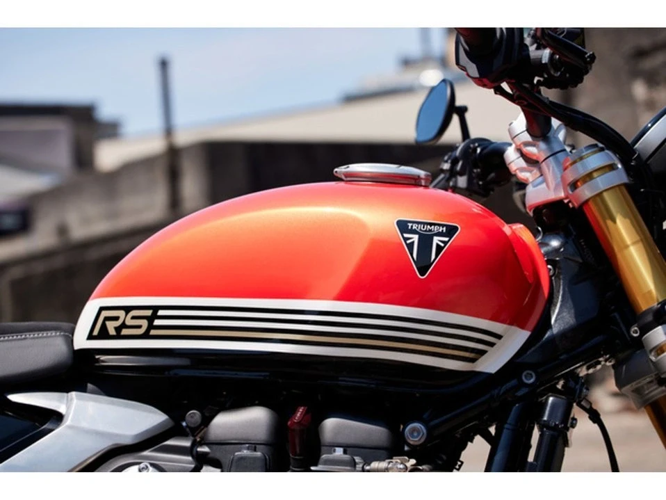 2026 Triumph Speed Twin 1200 - Image 8 of 19