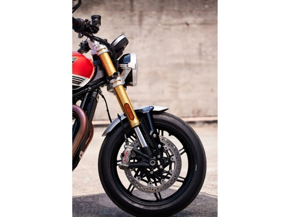 2026 Triumph Speed Twin 1200 - Image 6 of 19