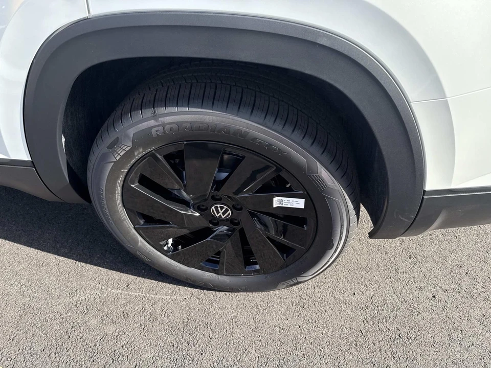 2026 Volkswagen Atlas - Image 5 of 13