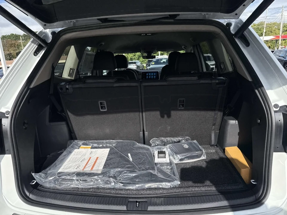 2026 Volkswagen Atlas - Image 4 of 13