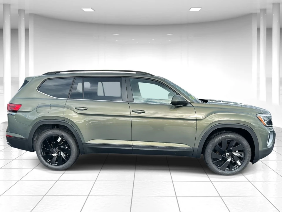 2026 Volkswagen Atlas - Image 2 of 21
