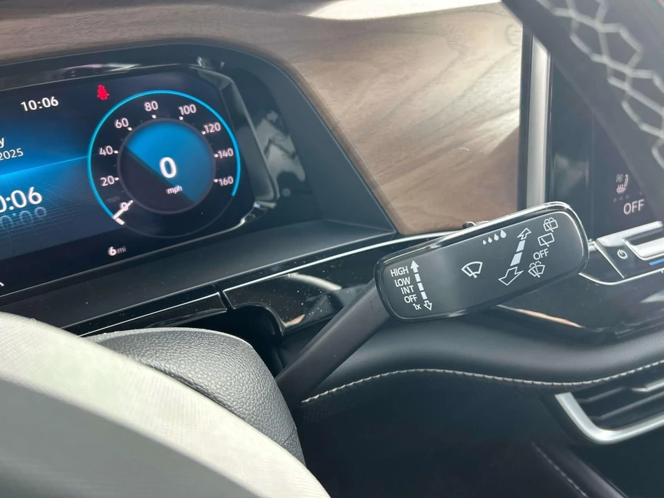 2026 Volkswagen Atlas - Image 19 of 21