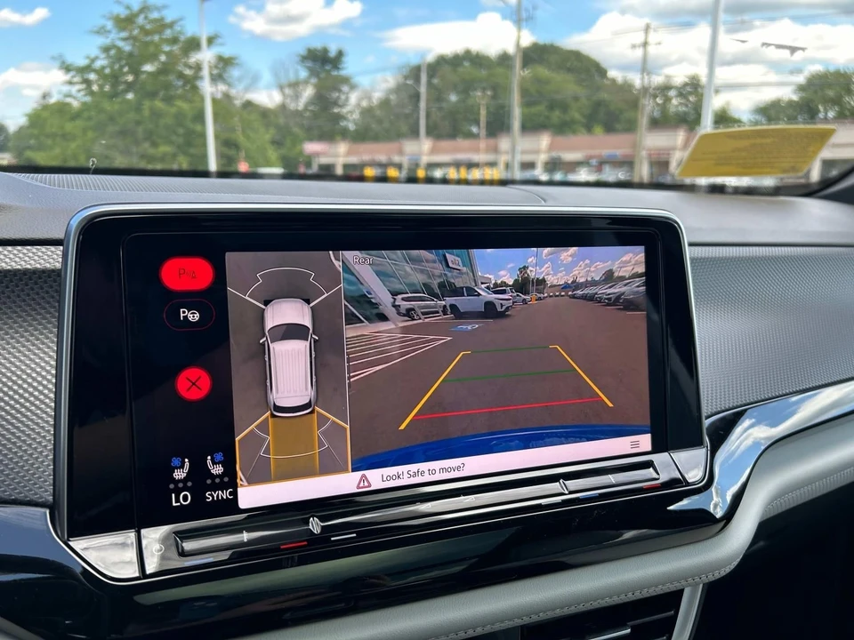 2026 Volkswagen Atlas - Image 12 of 15
